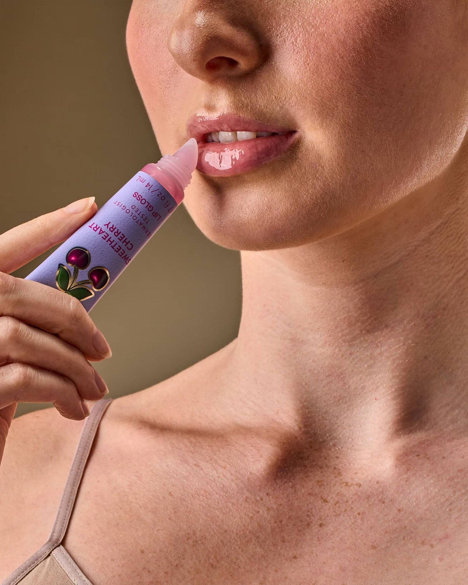 Sweetheart Cherry Lip Gloss - Image 5