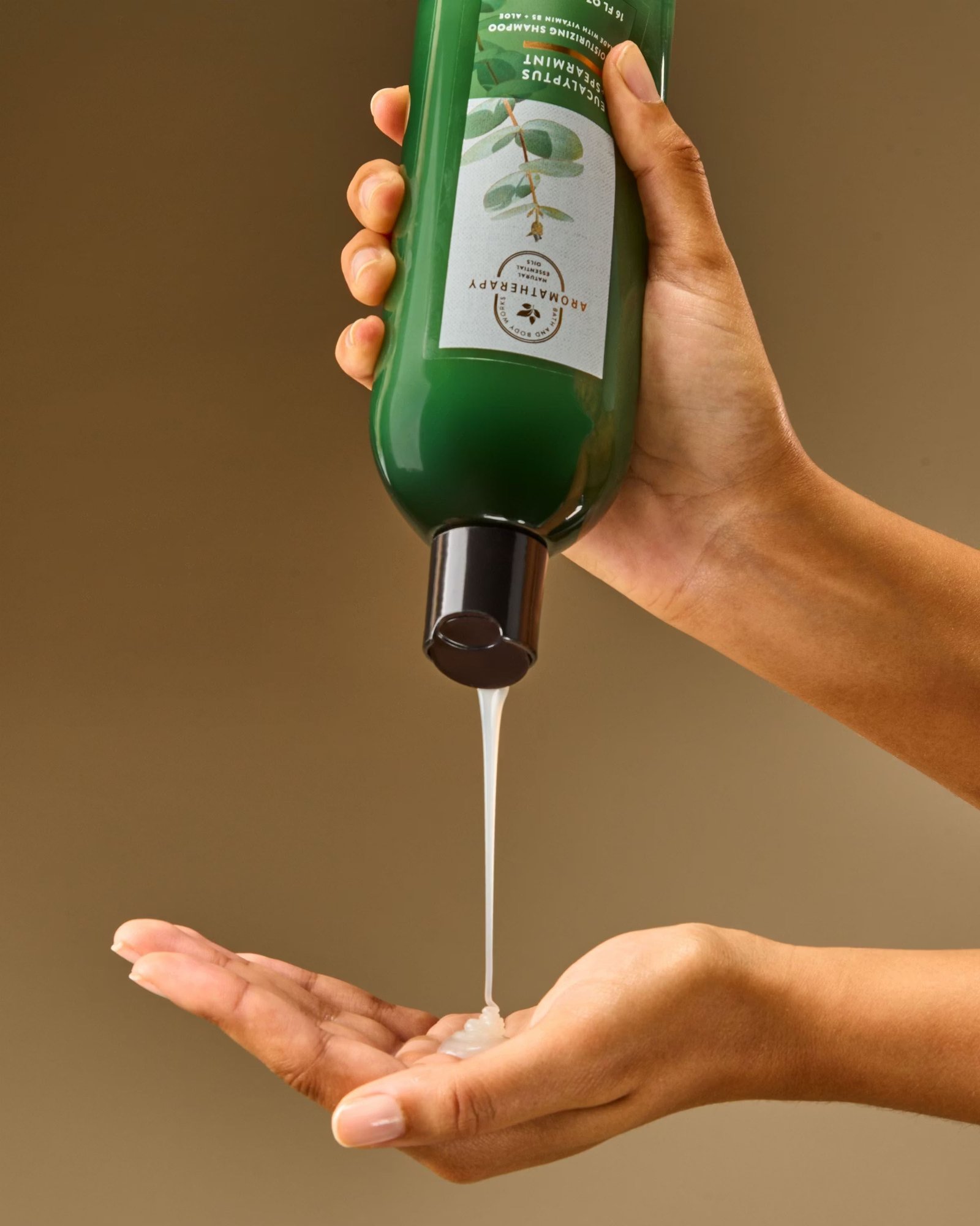 Eucalyptus Spearmint Moisturizing Shampoo - Image 5