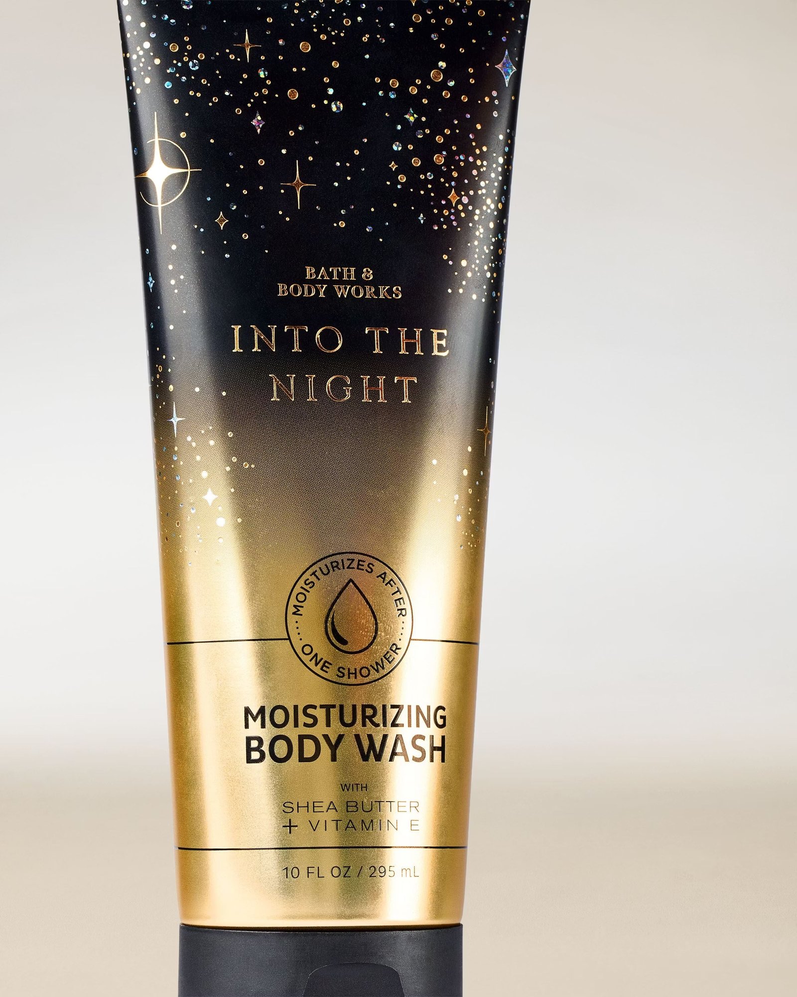 Into the Night Moisturizing Body Wash - Image 2