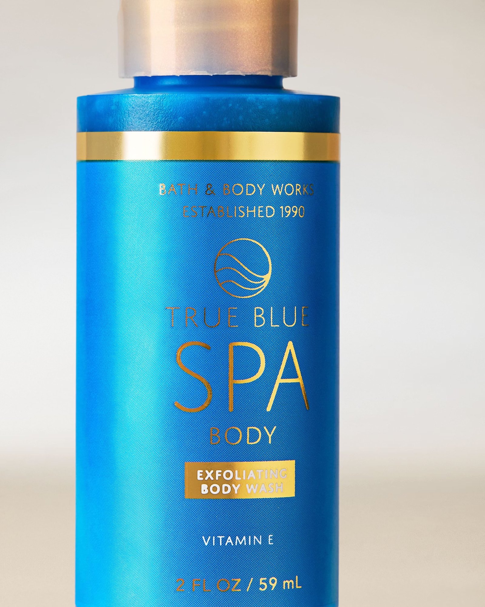 True Blue Spa Travel Size Exfoliating Body Wash - Image 2