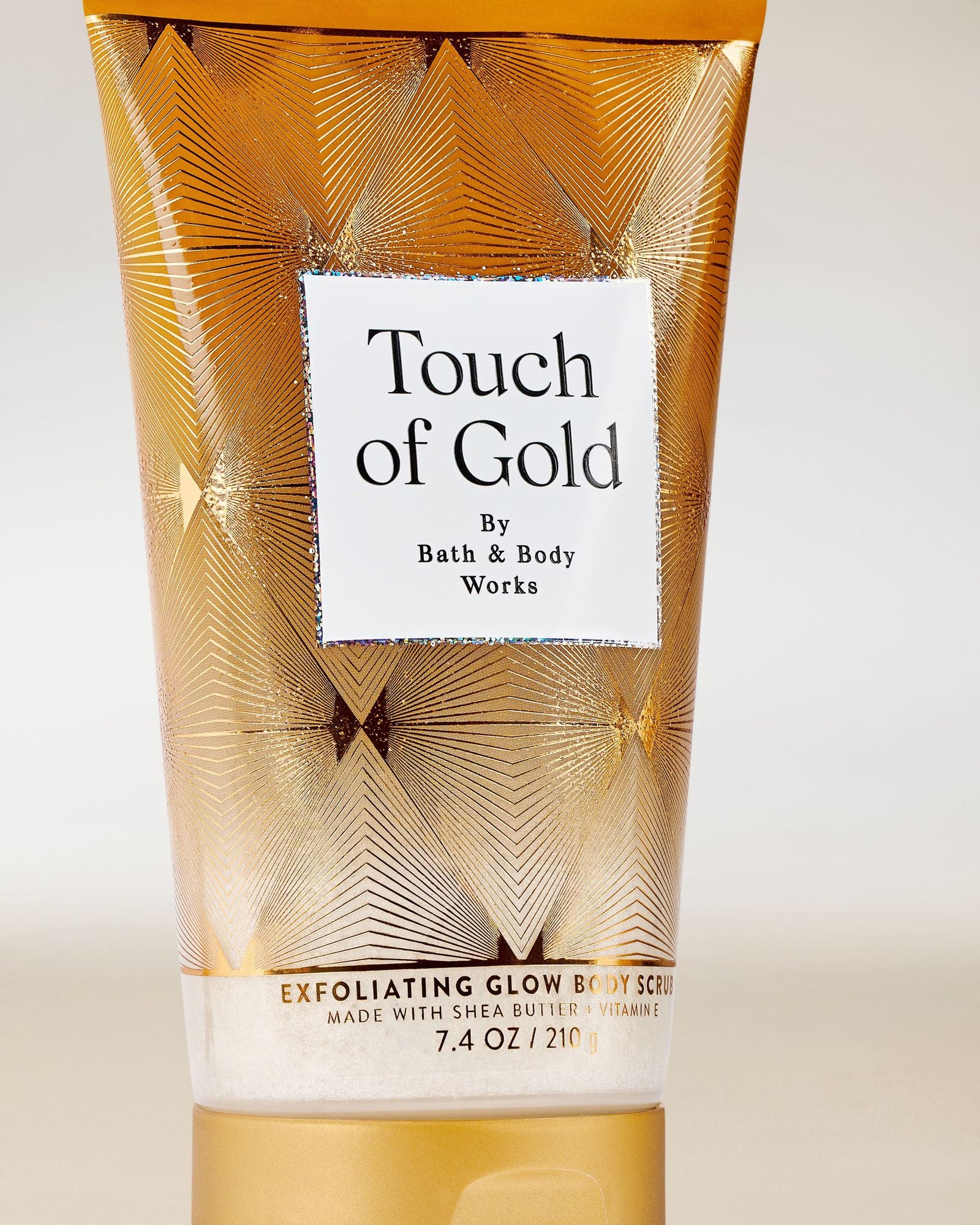 Touch of Gold Exfoliating Glow Body Scrub - Image 2