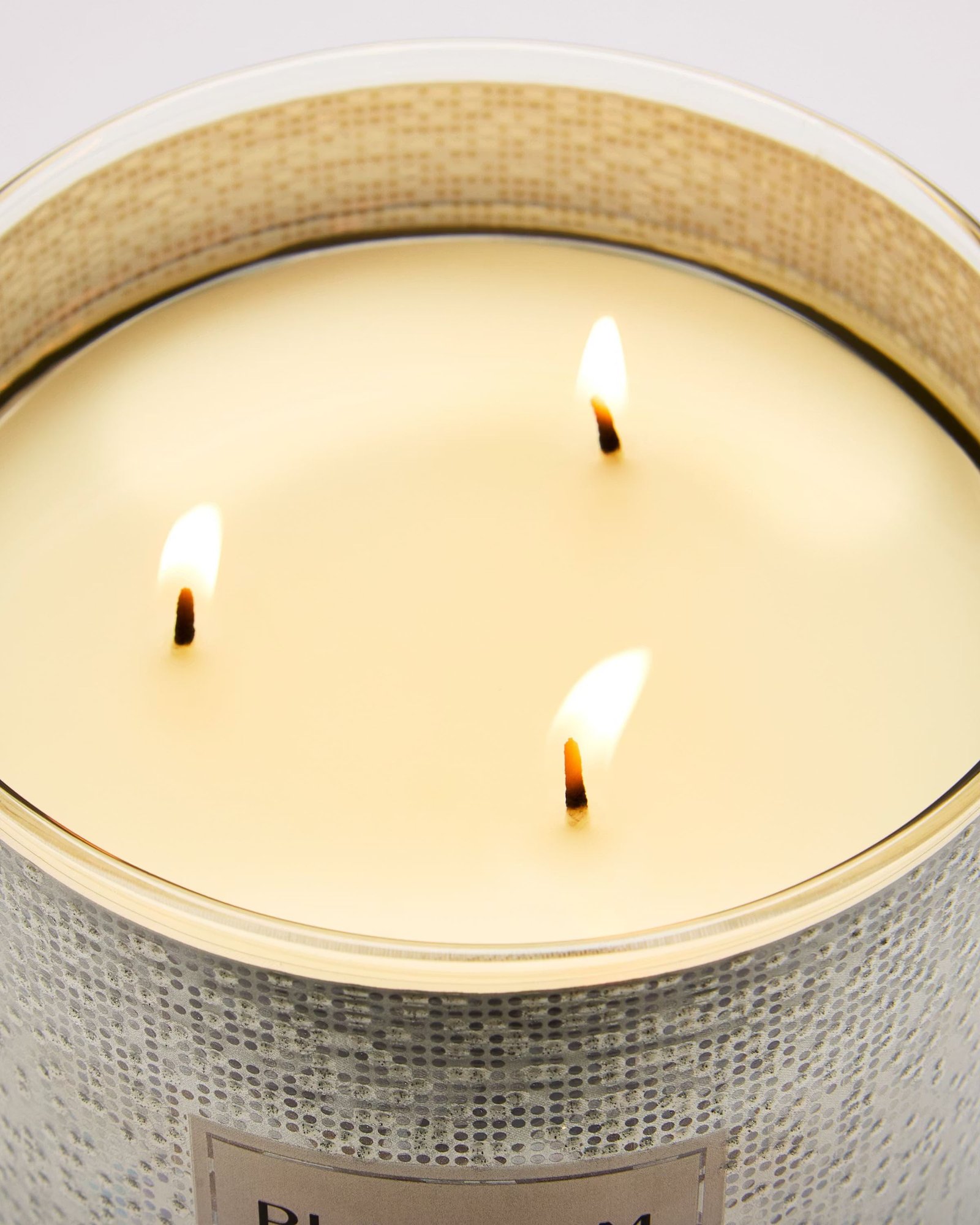 Platinum 3-Wick Candle - Image 5
