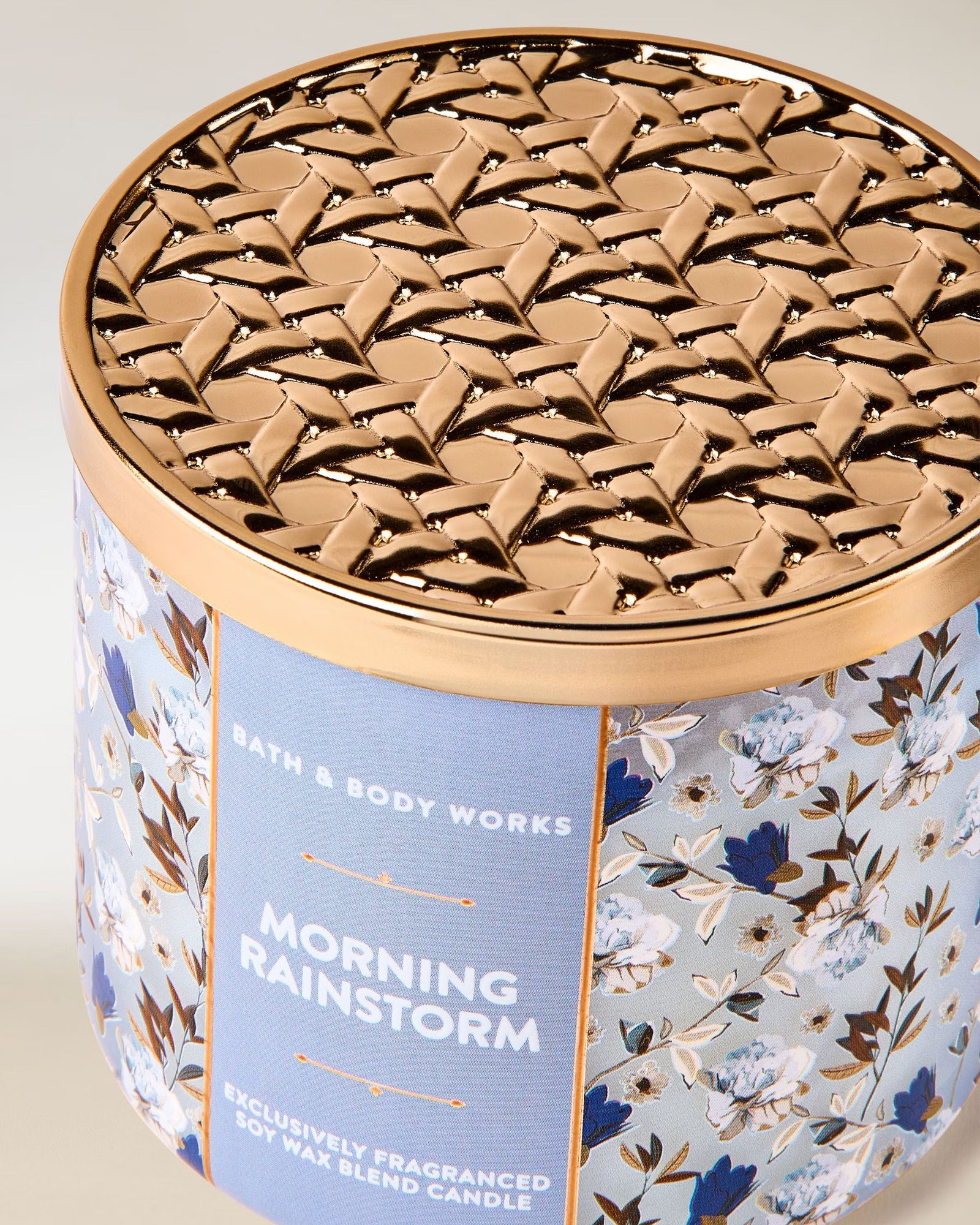 Morning Rainstorm 3-Wick Candle - Image 2