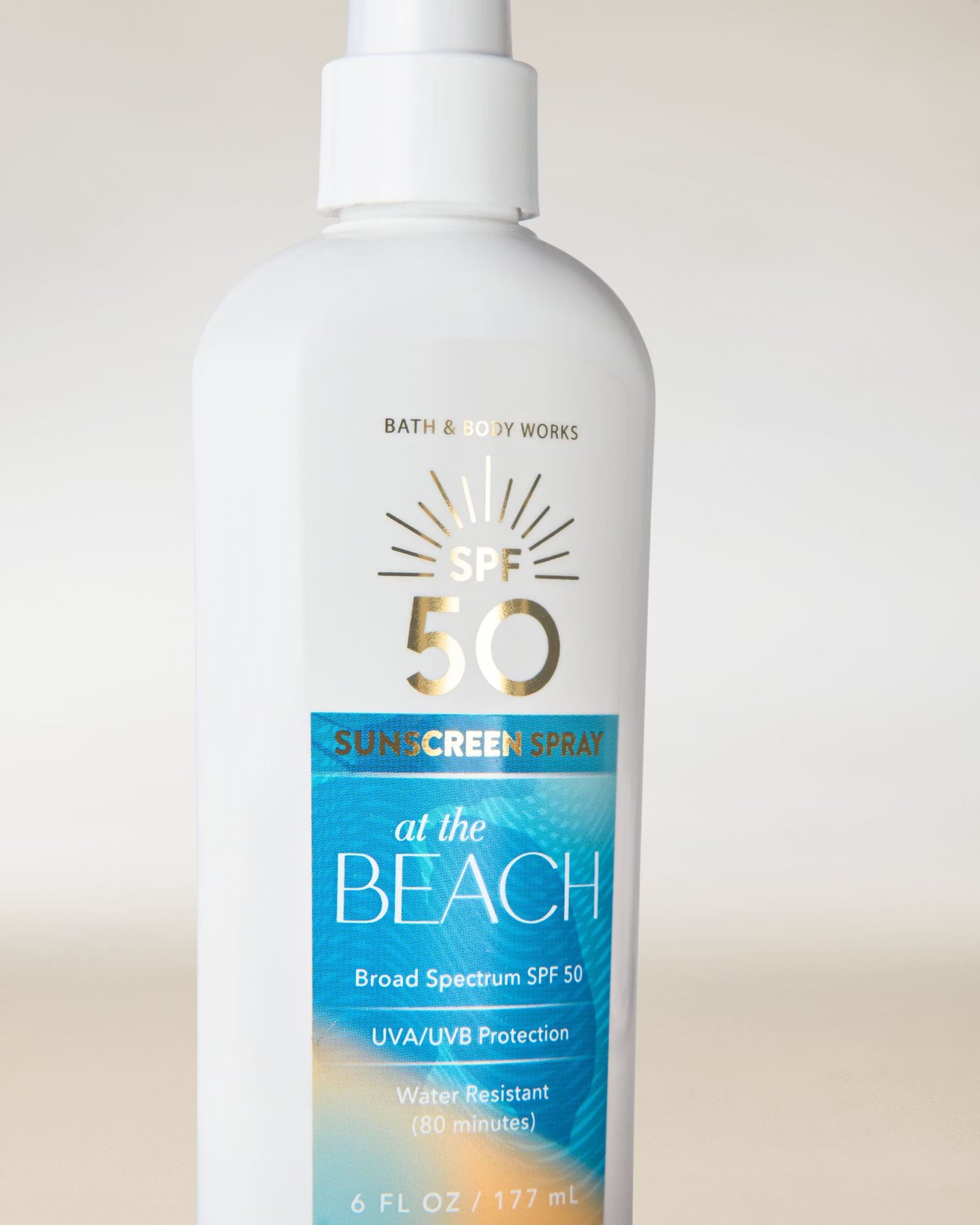 At the Beach SPF 50 Spray - Image 4