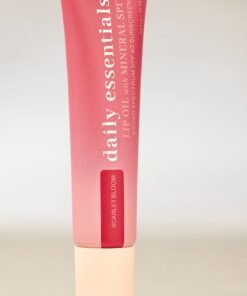 Alternative view of Scarlet Bloom Lip Oil with Mineral SPF 40