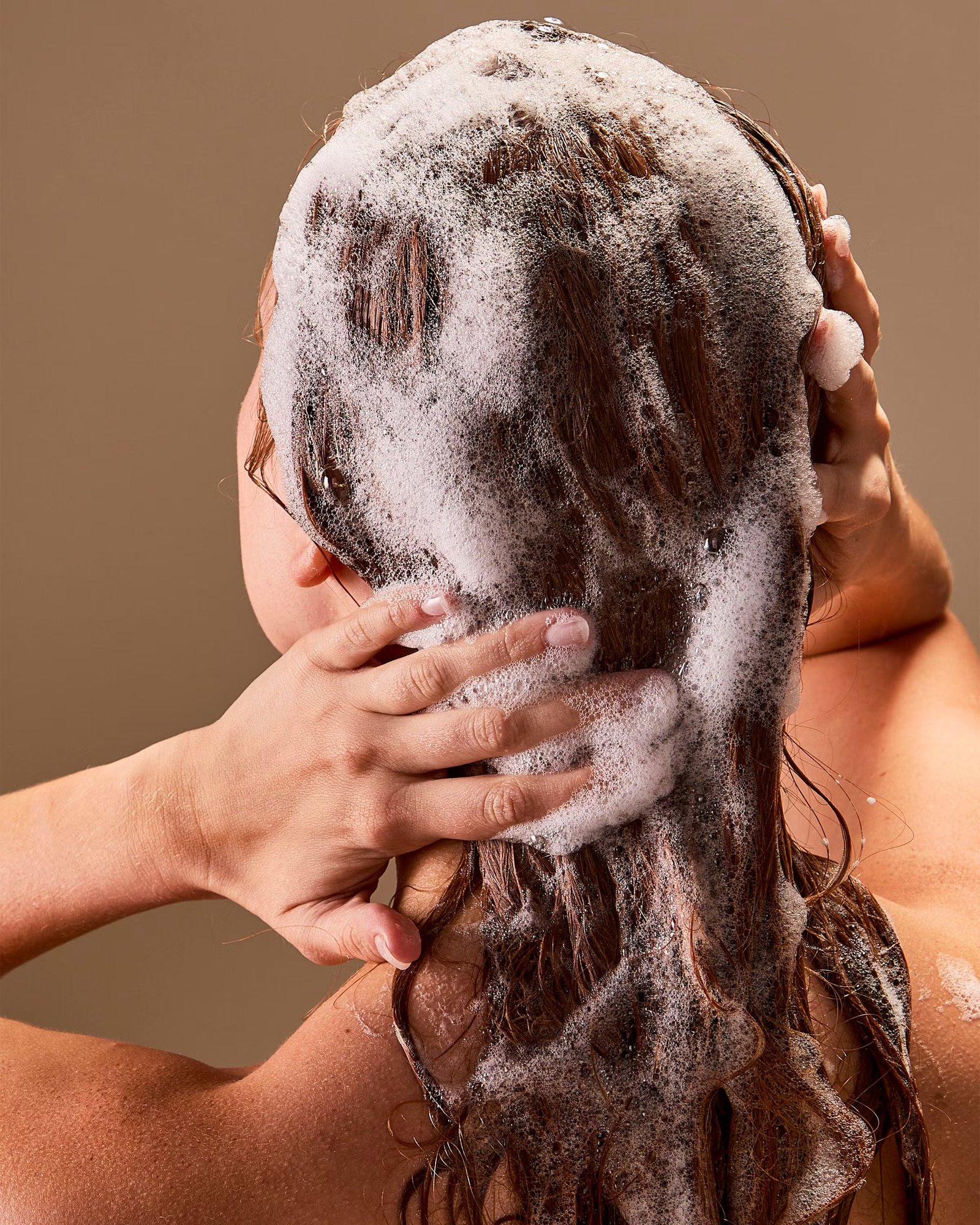 Eucalyptus Spearmint Moisturizing Shampoo - Image 6