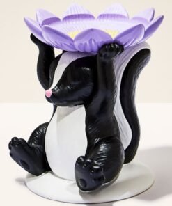 Flowery Skunk Pedestal 3-Wick Candle Holder
