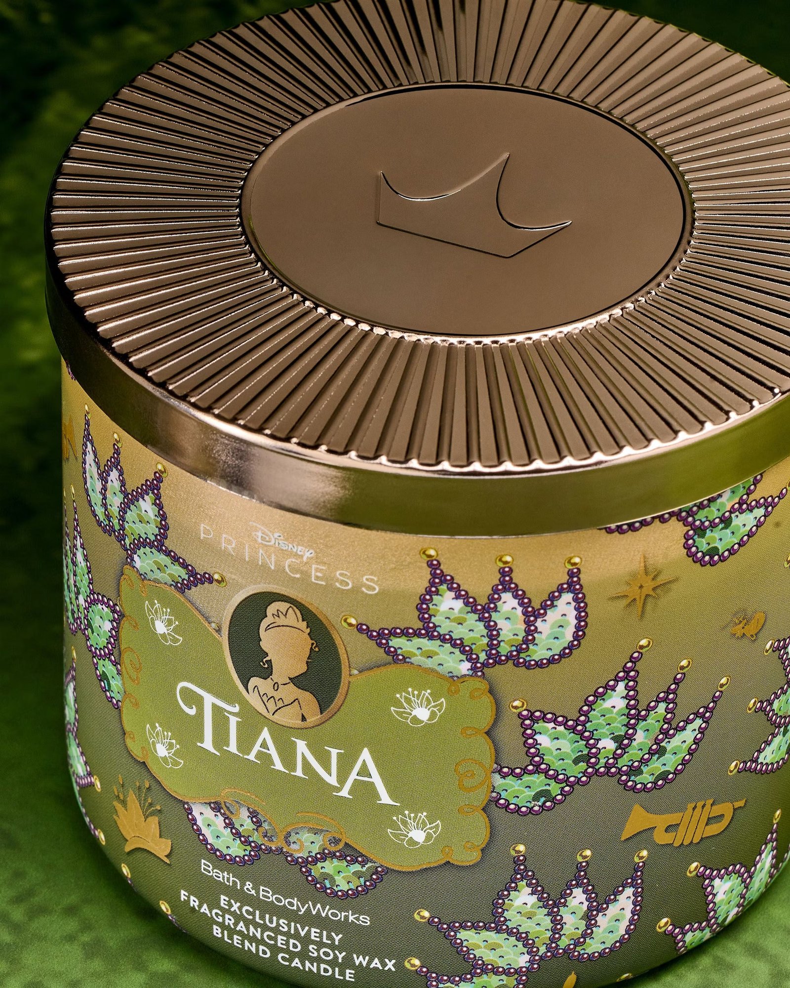Tiana 3-Wick Candle - Image 2