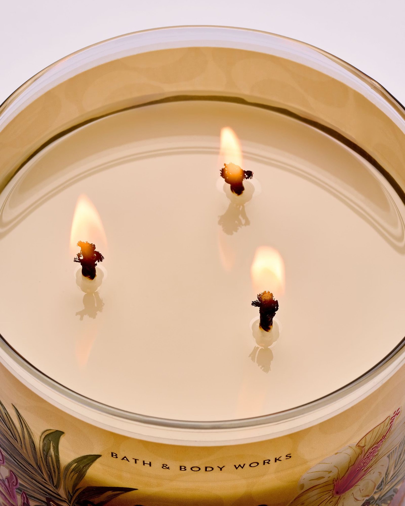 Coconut Piña Colada 3-Wick Candle - Image 8