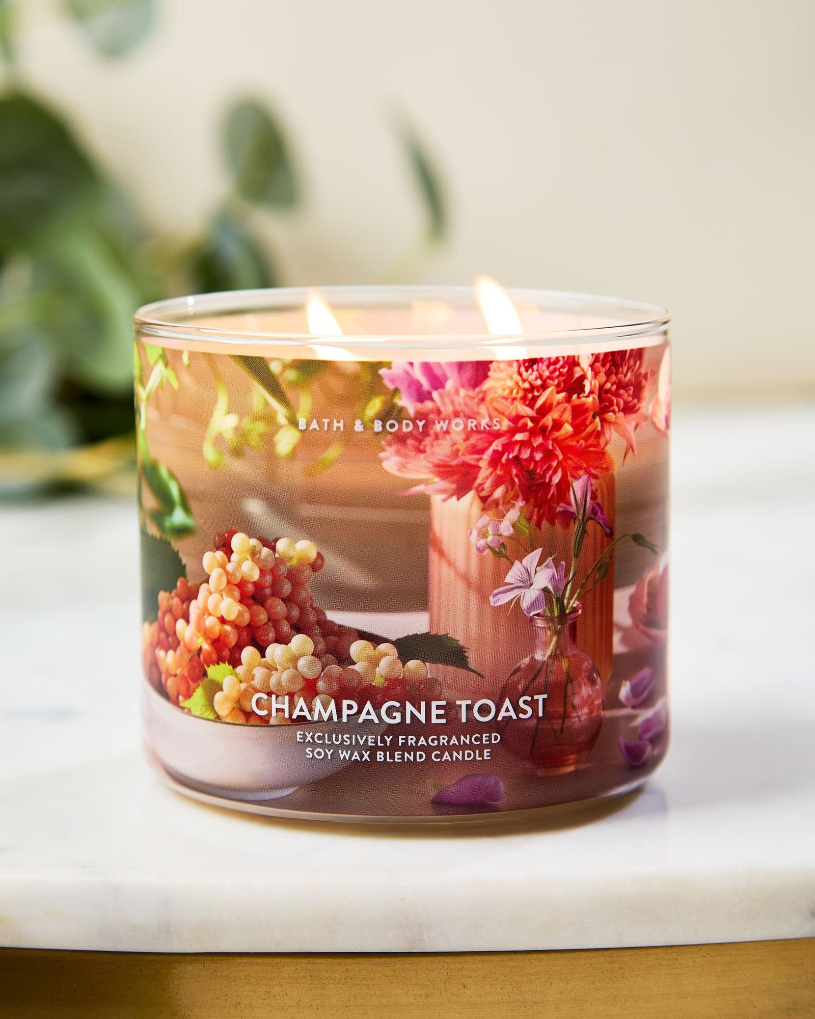 Champagne Toast 3-Wick Candle - Image 6